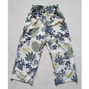 Naked Zebra▪️Tropical Floral Cropped Pull On Pants